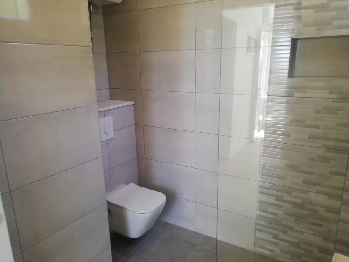 Apartments Maestral Makarska Ngoại thất bức ảnh