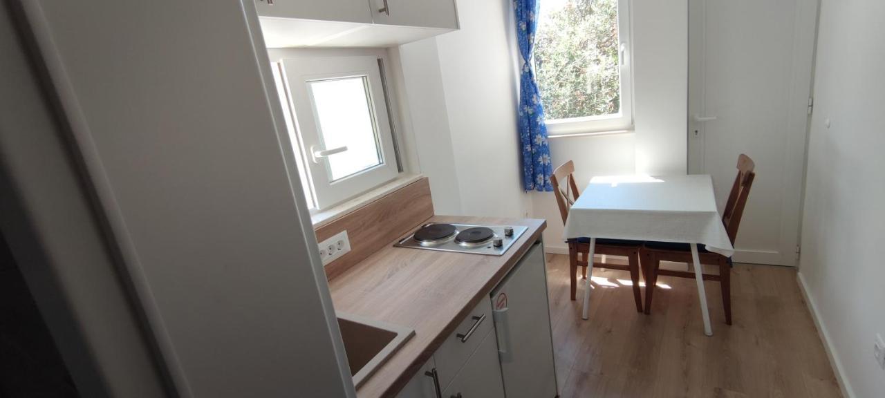 Apartments Maestral Makarska Ngoại thất bức ảnh