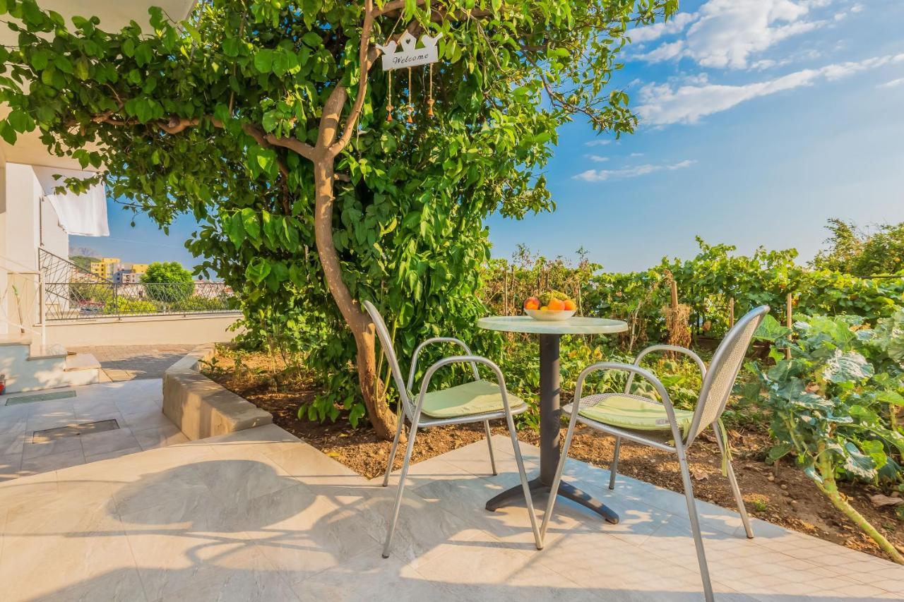 Apartments Maestral Makarska Ngoại thất bức ảnh
