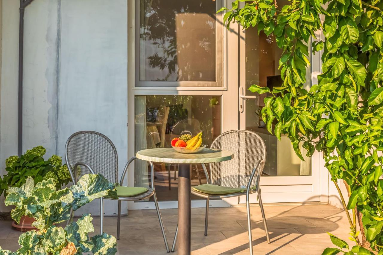 Apartments Maestral Makarska Ngoại thất bức ảnh